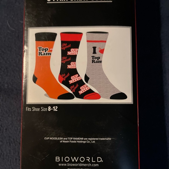 New mens Bioworld Cup Noodles - 3 pack crew socks Size 8-12 - Picture 7 of 7